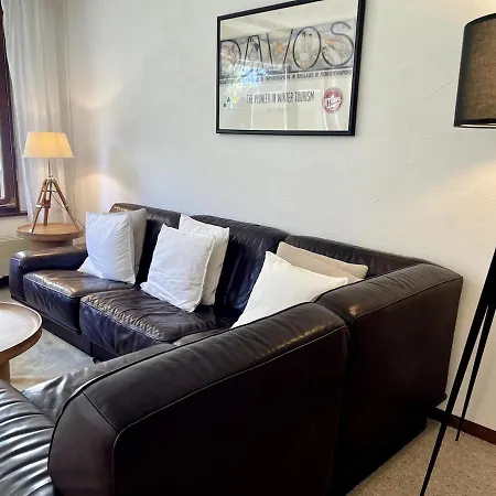 Alpine Parsenn Apartman